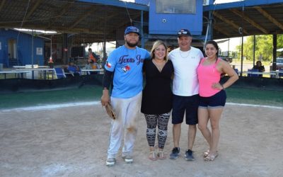 Diablos firmes para playoff en Colt 45 Baseball League