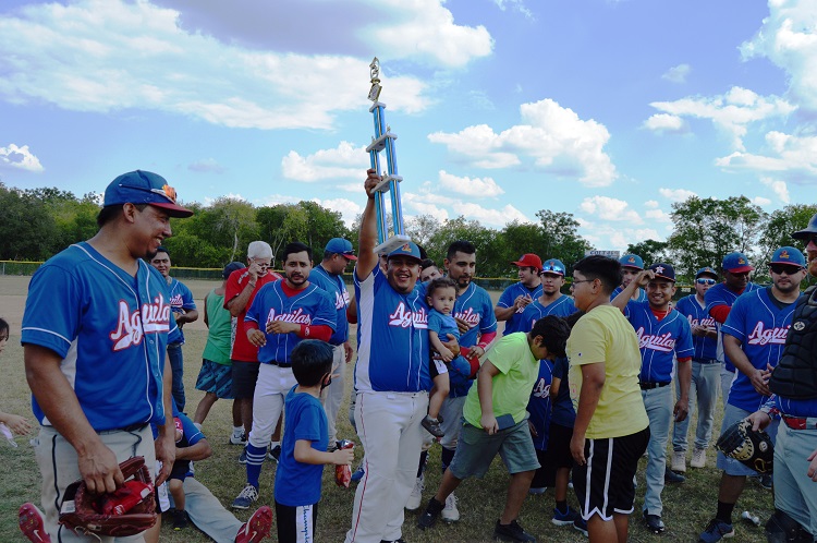 Torneopor Labor Day en Colt 45 Oldimers Baseball League Águilas de Veracruz por el bicampeonato de postemporada