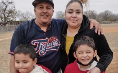 Los Tigres campeón con Jonrón de Héctor Campos