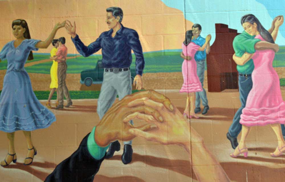 Fidencio Duran: A Painter Who Captures Latino Culture  and Traditions in Everyday Life
