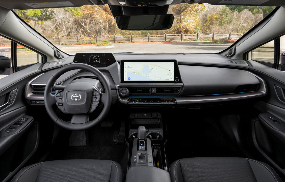 2023 Toyota Prius Review