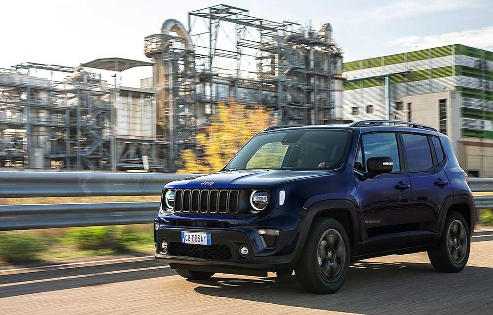 The 2023 Jeep Renegade Latitude:  A Perfect Blend of Safety, Style, and Versatility