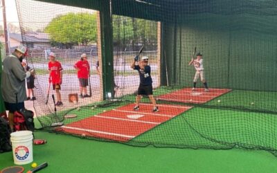 Canes Invita A Sus Programas En Softball Y Béisbol Infantil Y Juvenil En San Antonio Jr. NBA/ Jr. WNBA Coach Of The Year