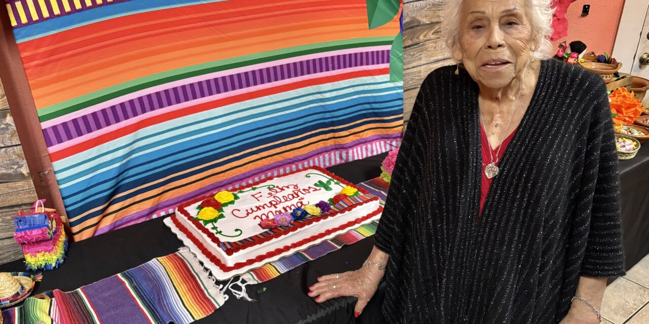 María De Jesús Chávez  Feliz Cumpleañera