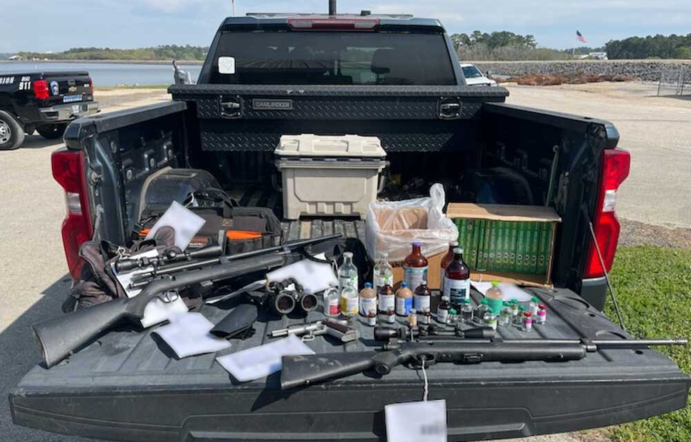 Guardabosques de Texas Descubren Operación  Ilegal de Contrabando de Venado Cola Blanca