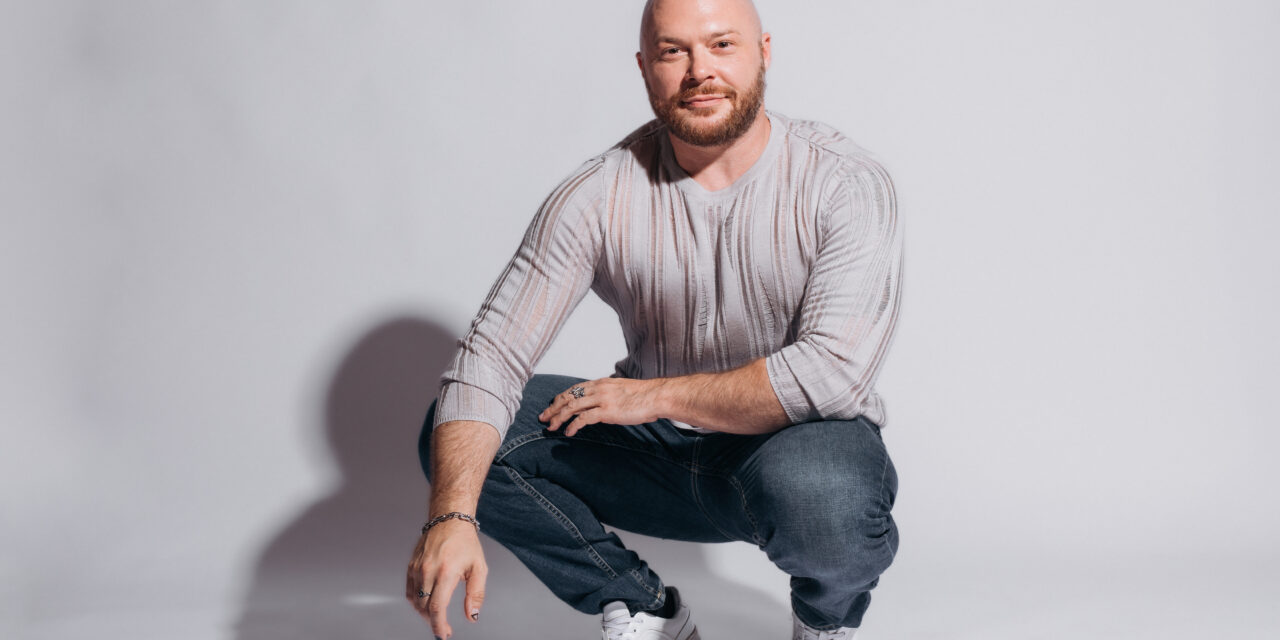 Connecting Beyond: An Interview with Travis Holp, Medium and Comedian